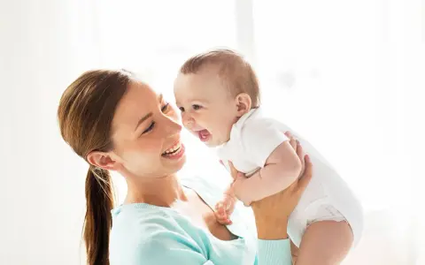 Ile przysługuje pampersów na miesiąc? Sprawdź, co musisz wiedzieć